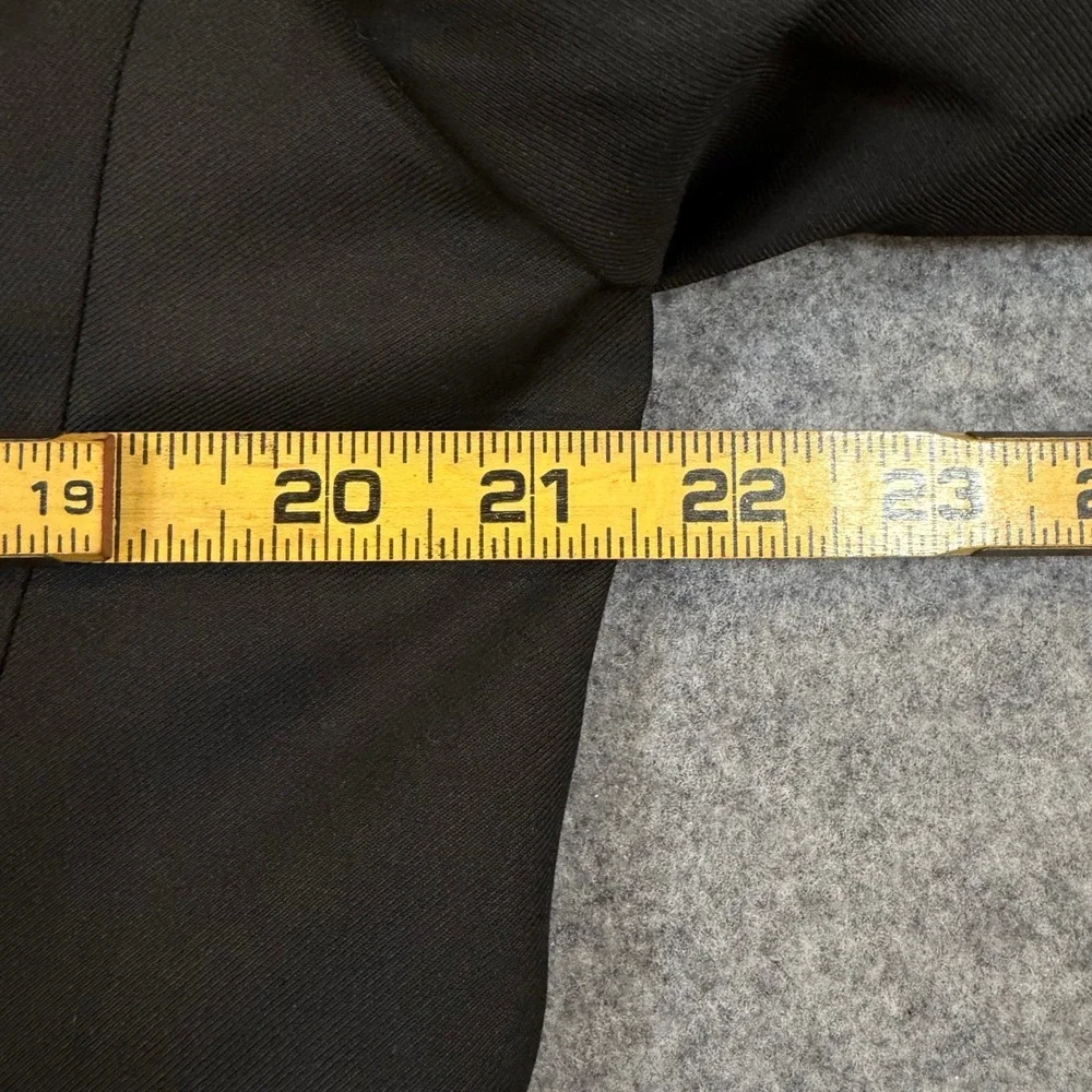 DKNY Duran Mens 3 Piece Suit Black 42S 44S 35W 37W DNUR318W0040 New